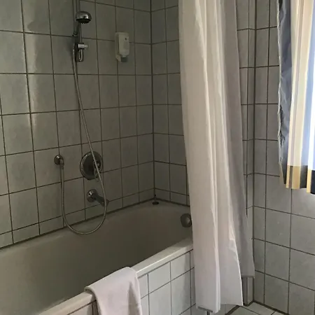 Historik Ochsen 3* Tamm